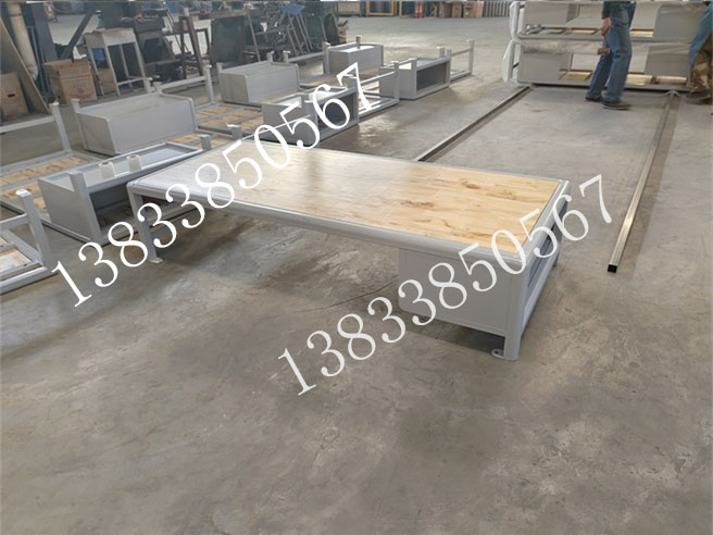 拉萨监狱床具